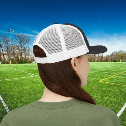 Forward Social Club in white - Snapback Trucker Cap