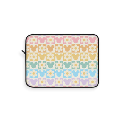 Retro Mouse & Daisy Laptop Sleeve