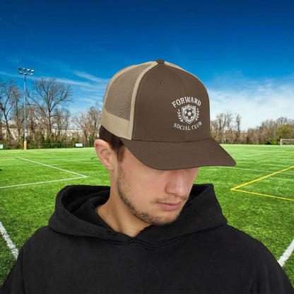 Forward Social Club in white - Snapback Trucker Cap