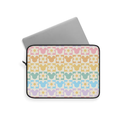 Retro Mouse & Daisy Laptop Sleeve