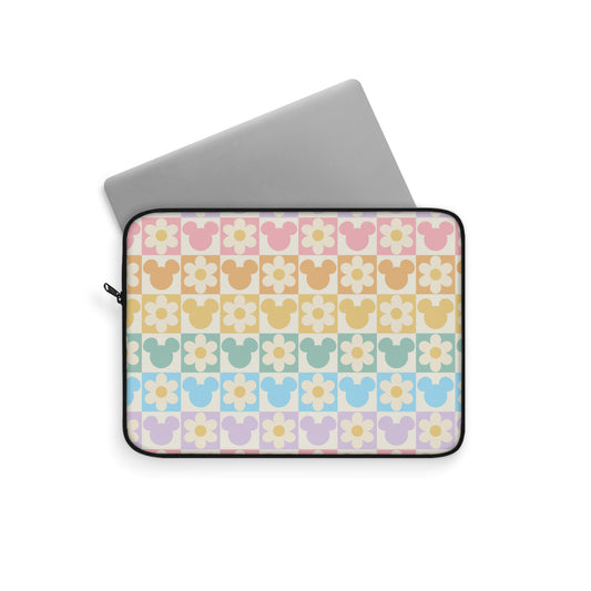 Retro Mouse & Daisy Laptop Sleeve