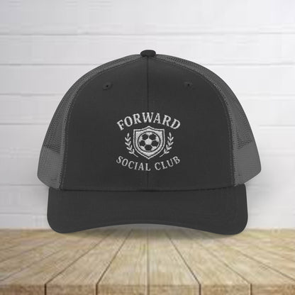 Forward Social Club in white - Snapback Trucker Cap