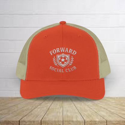 Forward Social Club in white - Snapback Trucker Cap