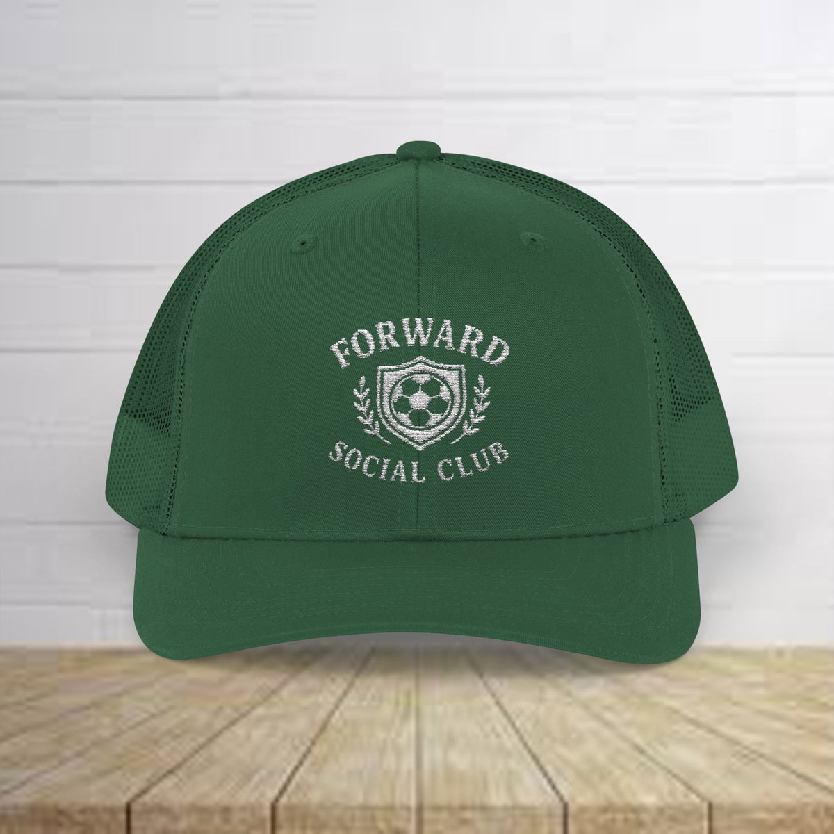 Forward Social Club in white - Snapback Trucker Cap