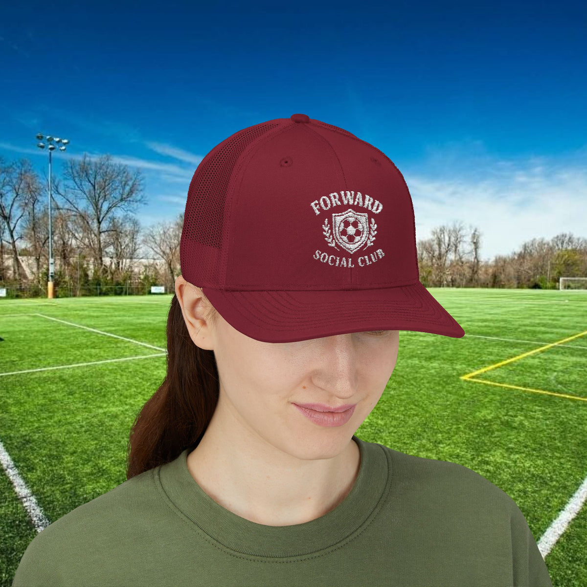 Forward Social Club in white - Snapback Trucker Cap