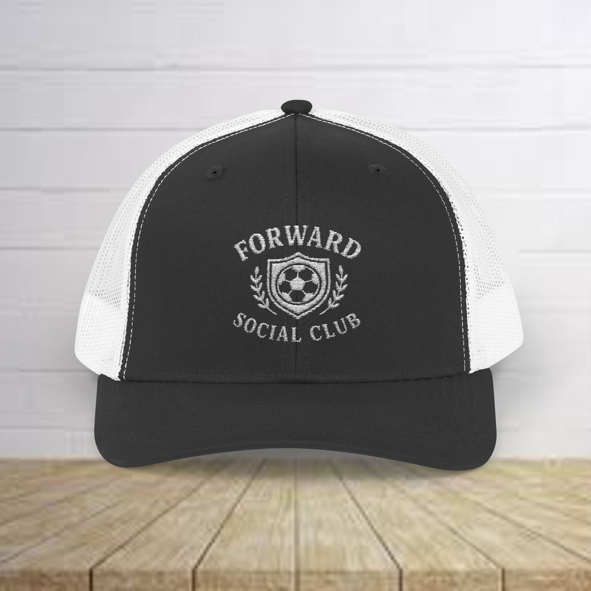 Forward Social Club in white - Snapback Trucker Cap