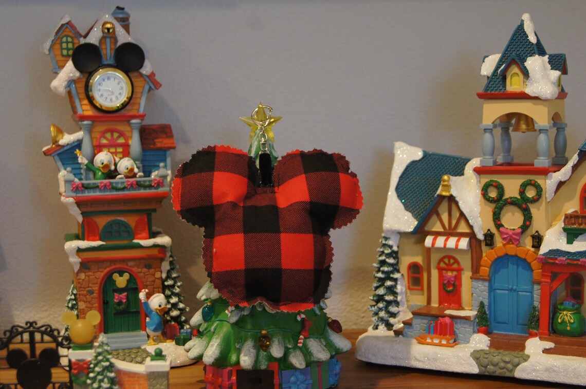 Buffalo Plaid Mouse Bag Charm – Cozy Winter Purse Accessory