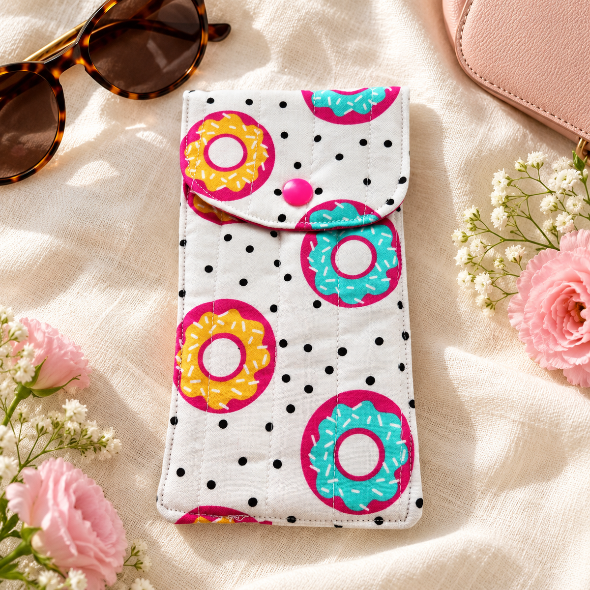 Donut Print Quilted Glasses & Sunglasses Case