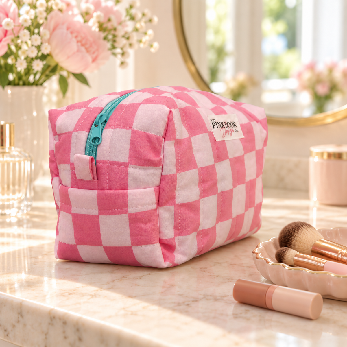 Pink Checkered Medium Boxy Makeup Bag – Handmade Quilted Cosmetic Pouch with Turquoise Lining