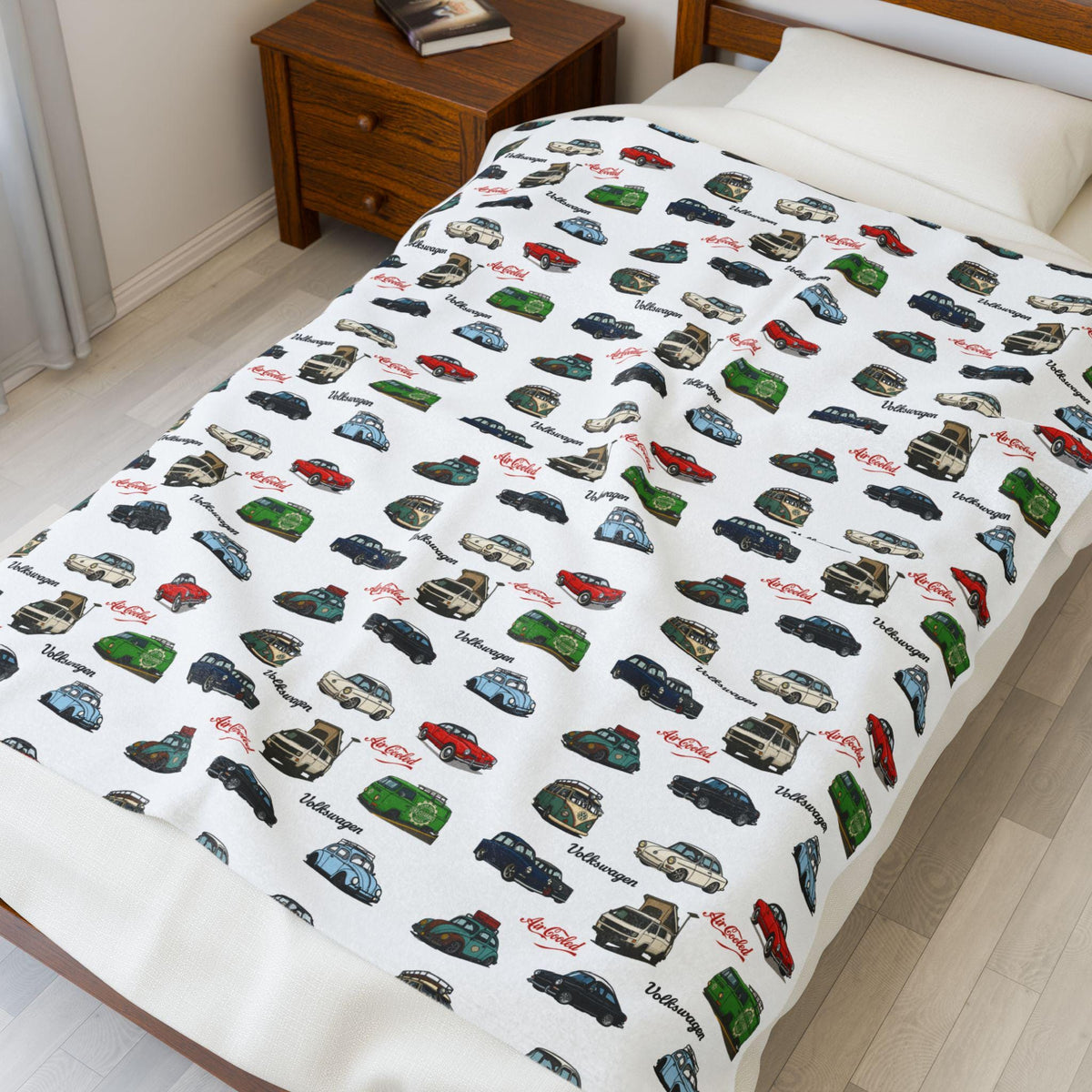 Vintage Volkswagen Velveteen Plush Blanket, Warm Throw Blanket for Car Lovers, Soft Blanket Gift for Road Trip Enthusiasts, [...]